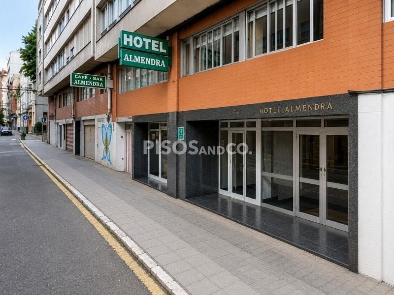 ¡Éxito inmobiliario! Pisos and Co gestiona la venta del histórico Hotel Almendra
